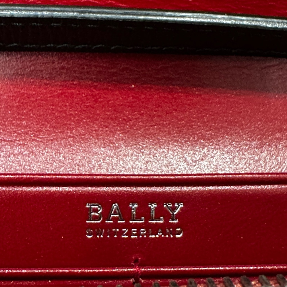 Bally Switzerland Pebbled Leather Wallet on Strap Crossbody – New Without Tags - Picture 9 of 12